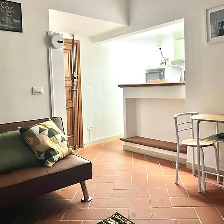 Apartment Monoviareggioconangolocottura Viareggio